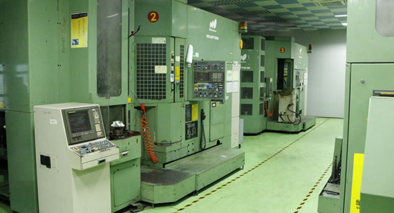  CNC Machining: The Difference Between a 3-Axis CNC Machining Center and a 5-Axis CNC Machining Center?