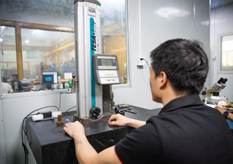 CNC machining electronic height gauge