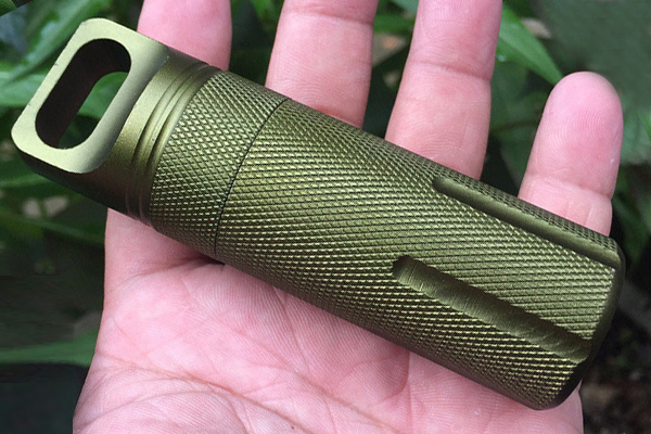 custom Anodizing CNC waterproof EDC pill bottles