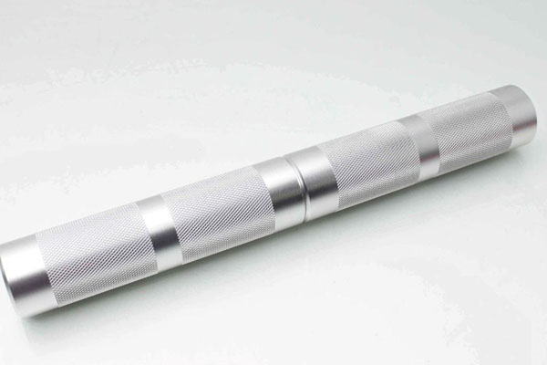 CNC Motorcycle Bike Knurled Aluminum Grip Rod Machining