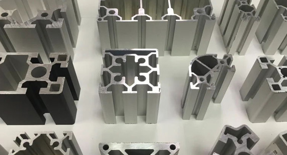 8020 VS 2020 Aluminum Extrusions: A Comparative Analysis