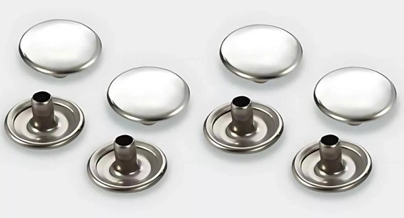 metal snap fasteners