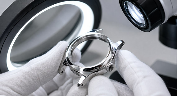 Cosmetic Inspection of a Polished Stainless Steel CNC Machined Watch Cases